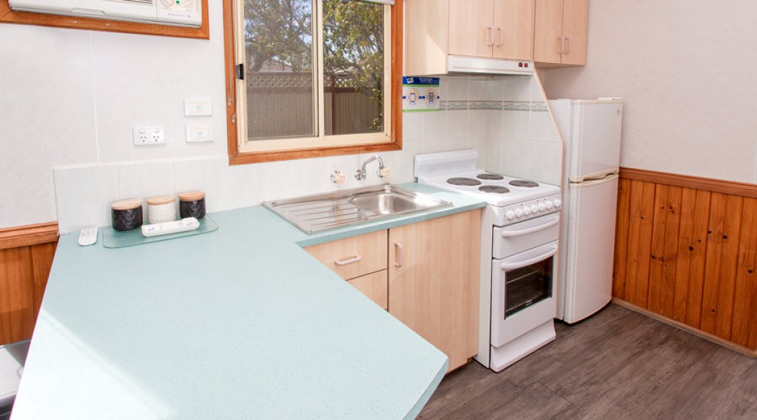 BIG4 Melbourne Accommodation Three Bedroom Villa 7 berth 900px 08