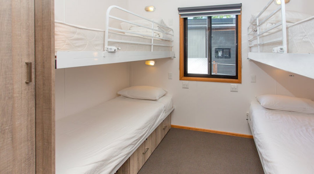 BIG4 Melbourne Accommodation Two Bedroom Accessible Family Cabin 900px 11